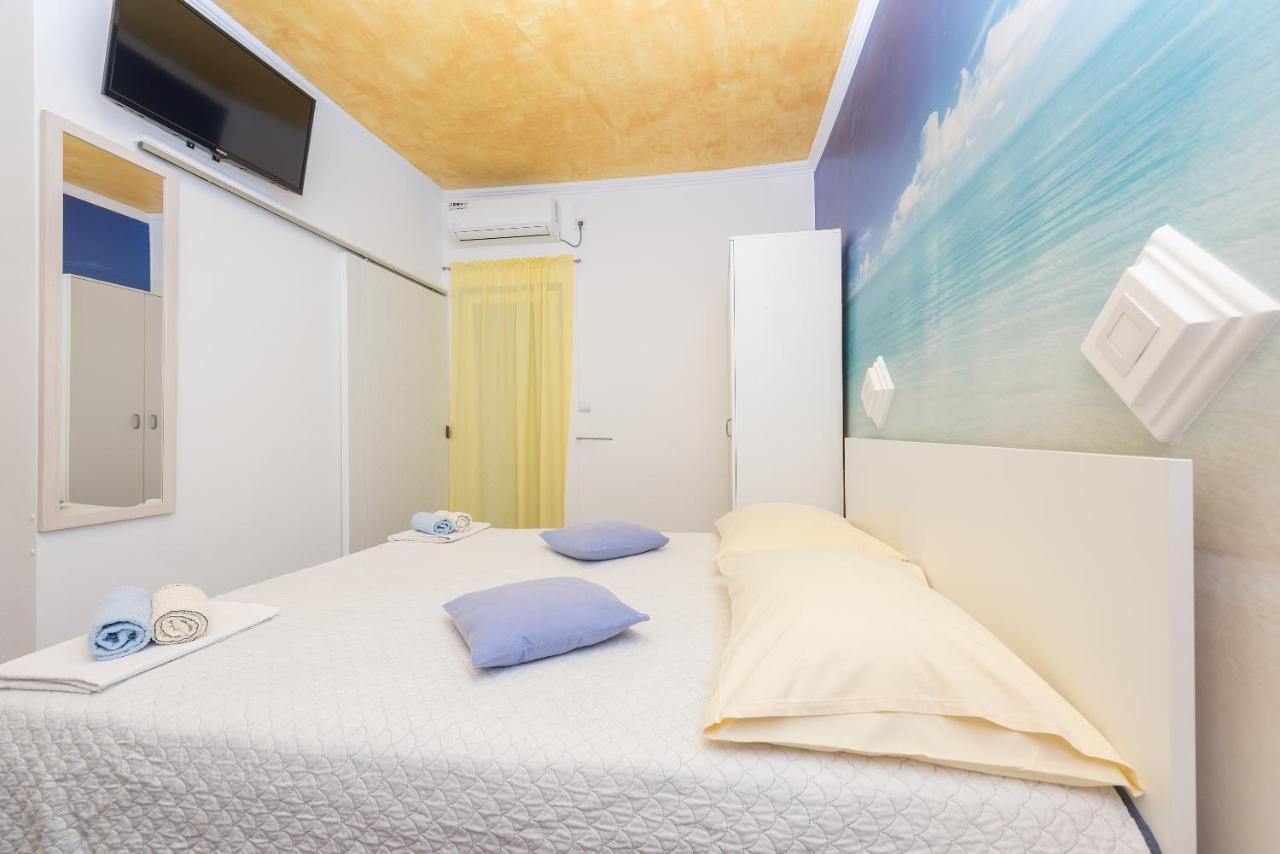 Apartments Song Of Joys Makarska Exterior foto